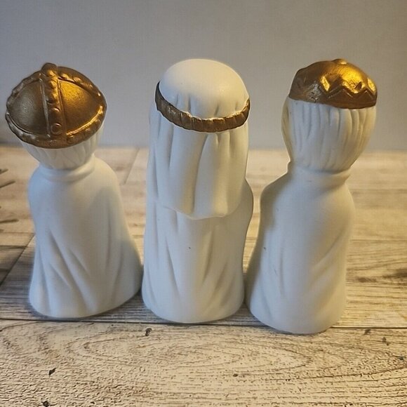 10 Pc Holiday Expressions Porcelain Bisque Nativity Set Christmas Holiday Holy - Picture 9 of 13